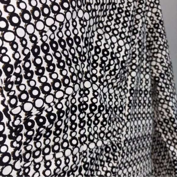 CAbi Women’s 12 Black White Brown Patterned Short Blazer Buttons Pockets Gathers - Picture 10 of 11